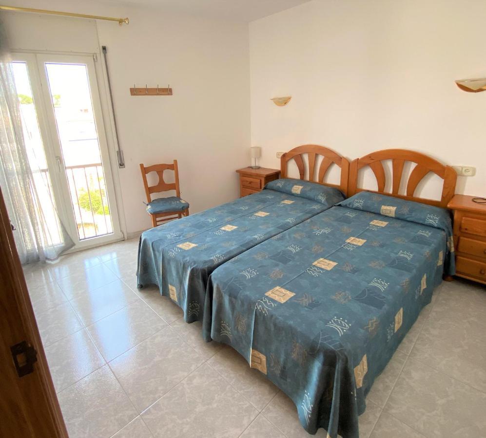Apartaments Club Nautic Ля Эскала Экстерьер фото